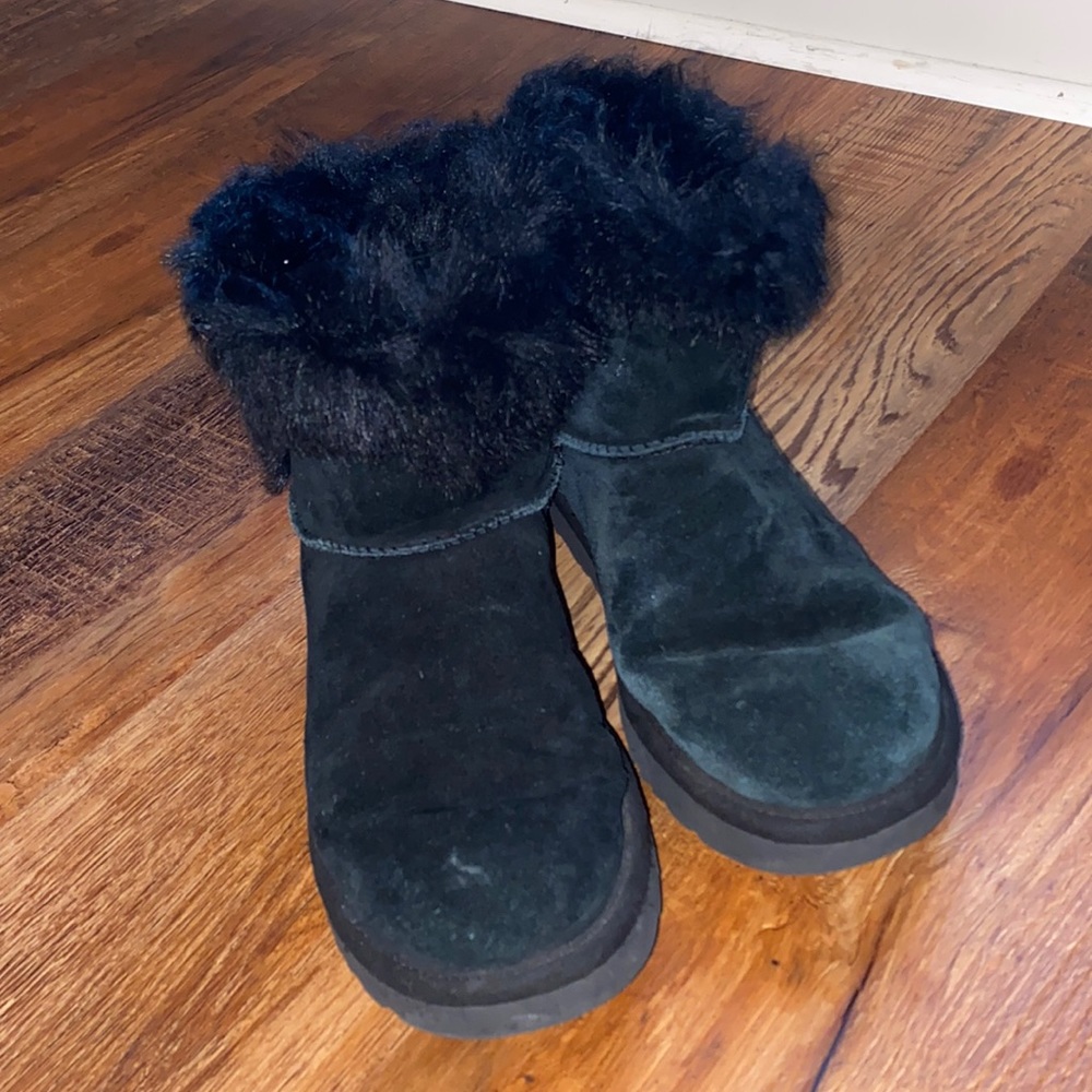 Black Uggs